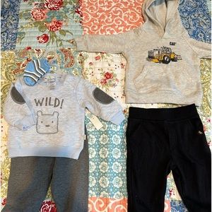 Lot of 2 infant boys Caterpiller and Duck Duck Goose outfits size 12 months